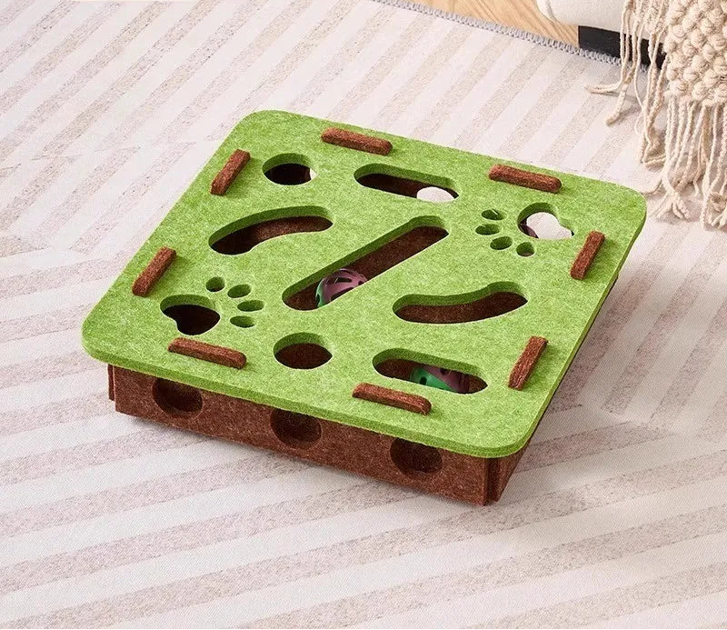 Interaktives Katzen Labyrinth mit Spielball