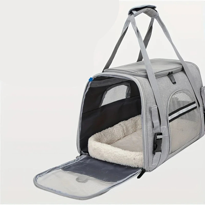 Atmungsaktive Transporttasche mit Plüschmatte