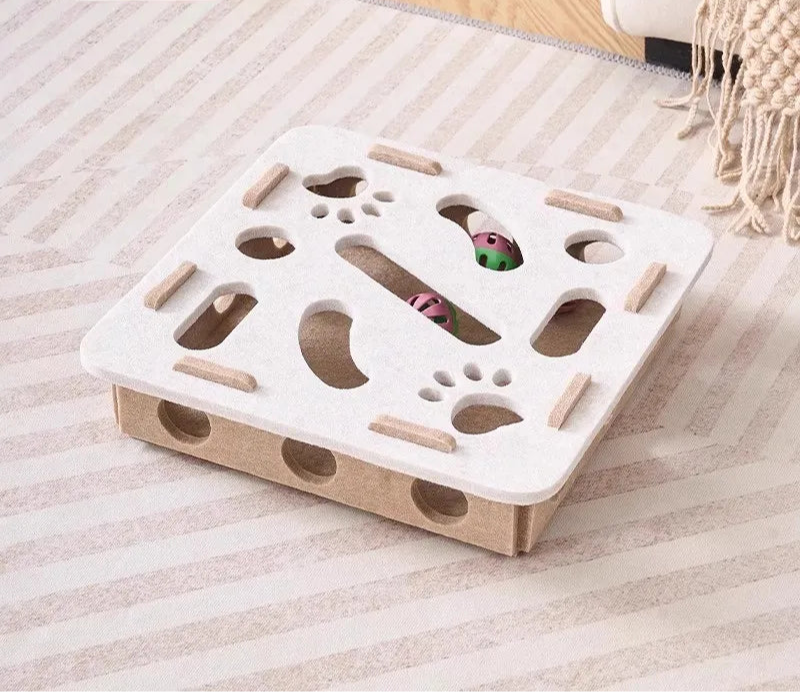 Interaktives Katzen Labyrinth mit Spielball