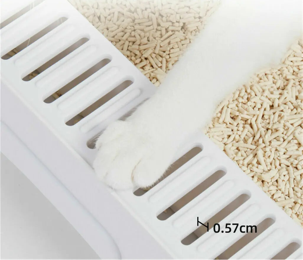 Geschlossene Katzentoilette mit Schublade und Geruchsfilter