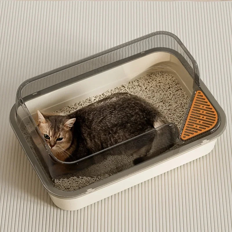 Geräumiges Katzenklo mit Streuschutz